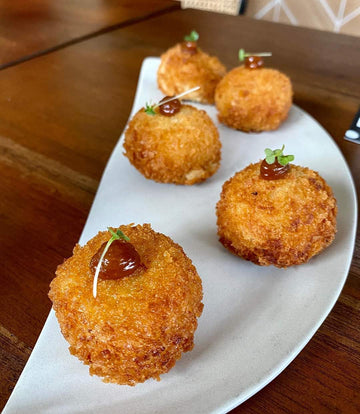 Croquetas (Manchego)