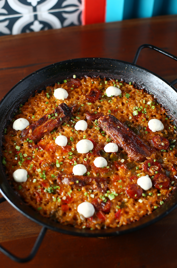 Paella Costilla Y Chorizo